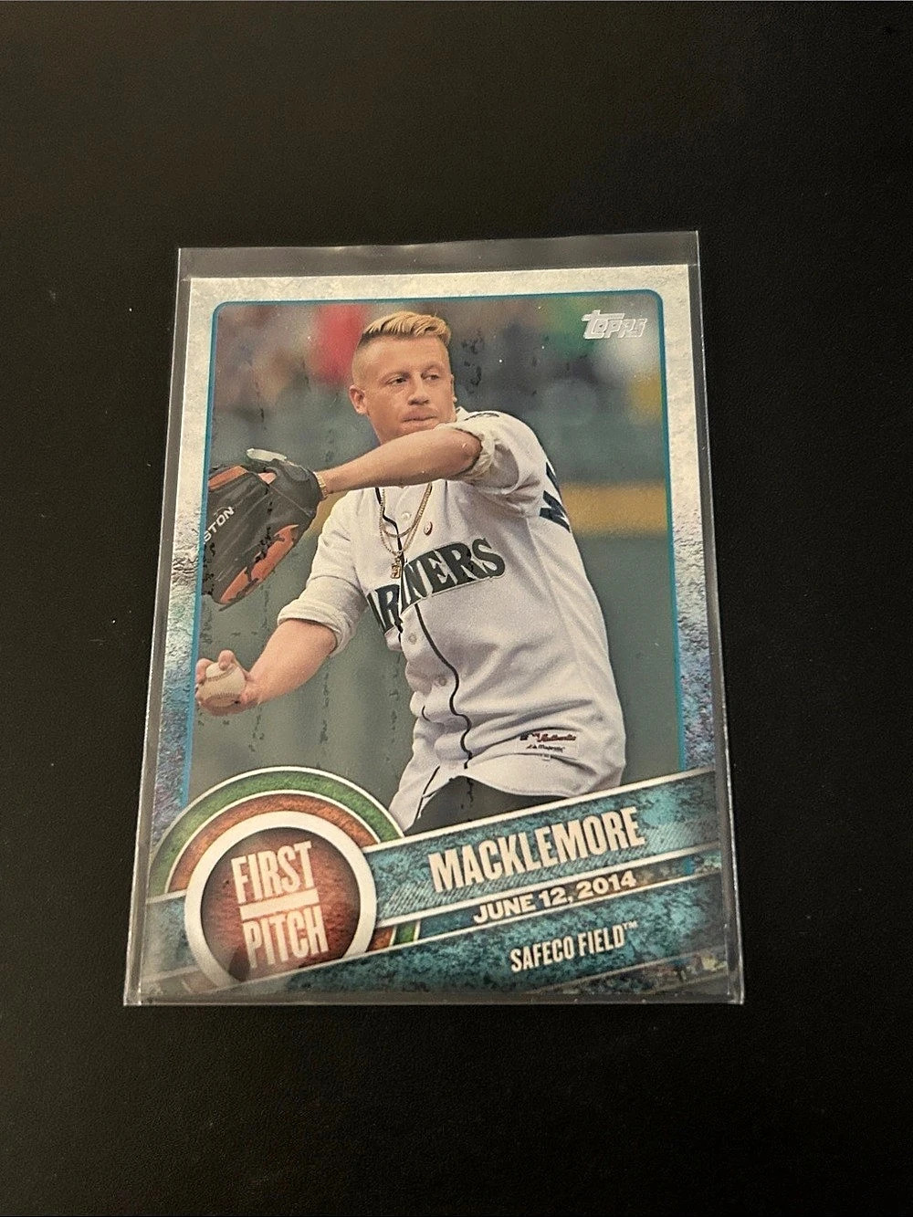2015 TOPPS FIRST PITCH #FP12 MACKLEMORE SEATTLE MARINERS